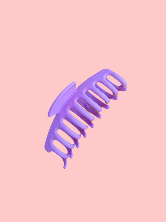 Lilac claw clip